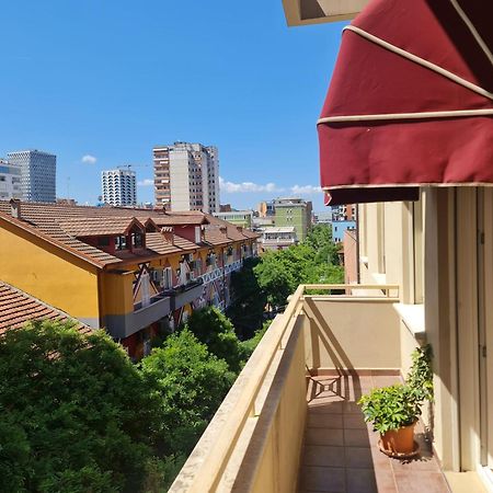 Noor Apartments Тирана Екстер'єр фото