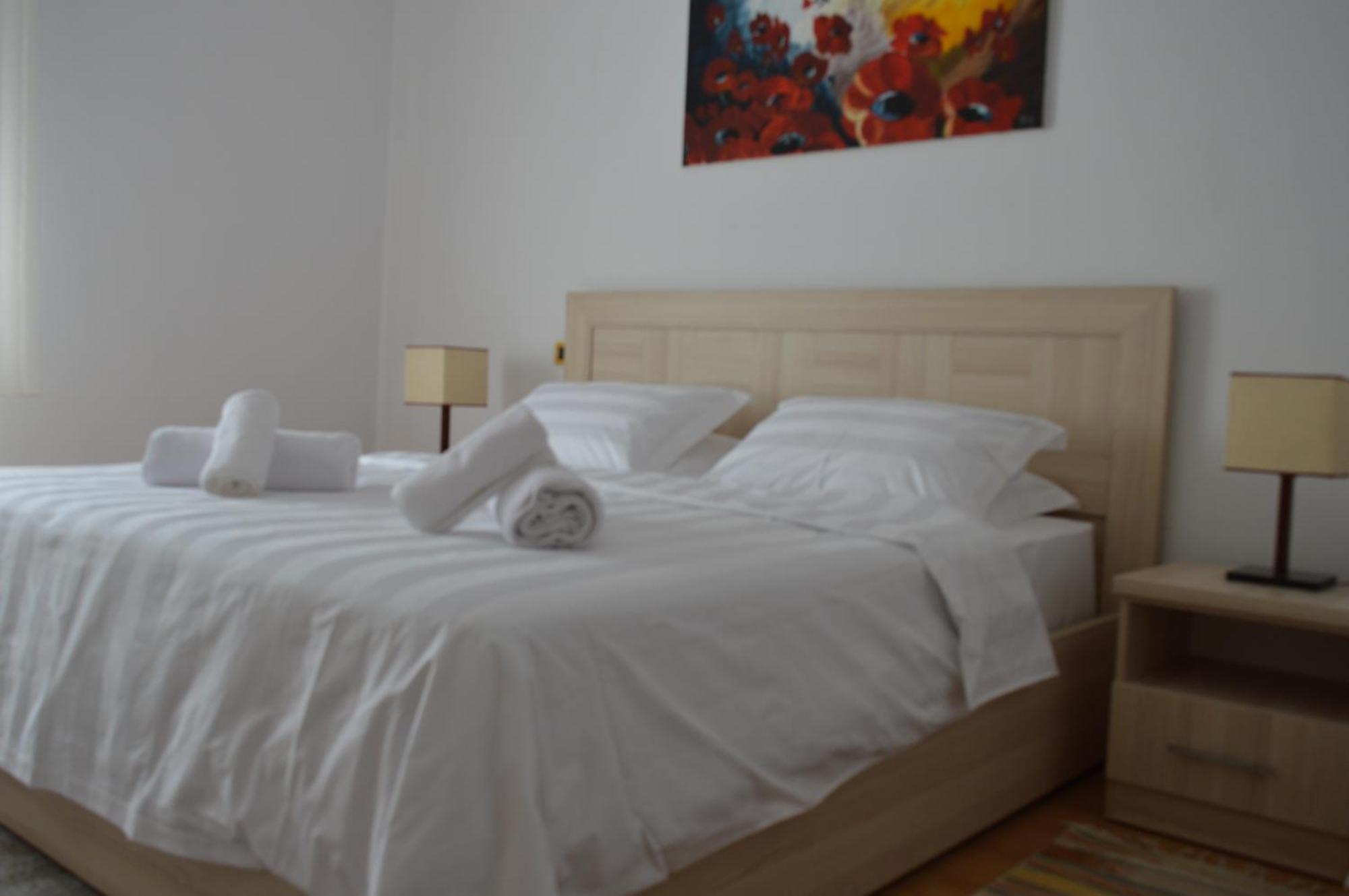 Noor Apartments Тирана Екстер'єр фото